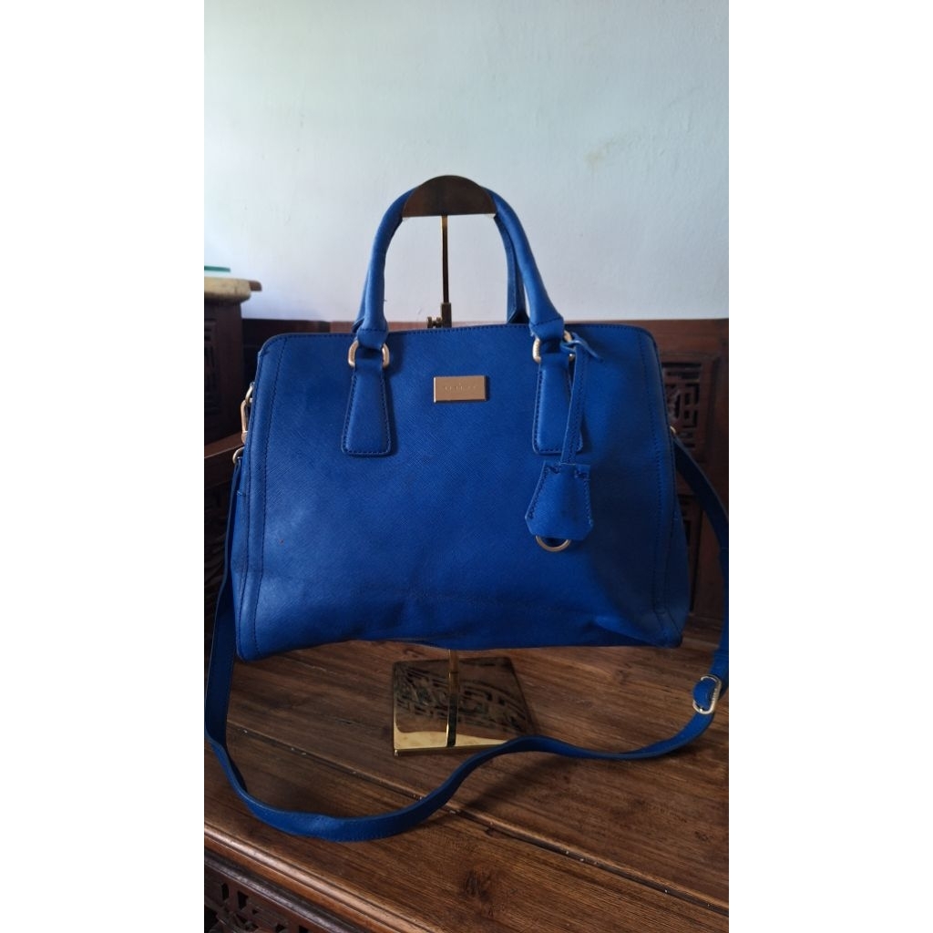 PRELOVED Sling Bag Hand Bag Tas Bahu Tas Selempang Tas Fashion wanita Tas Hobo Tas Kulit Taiga SISLE