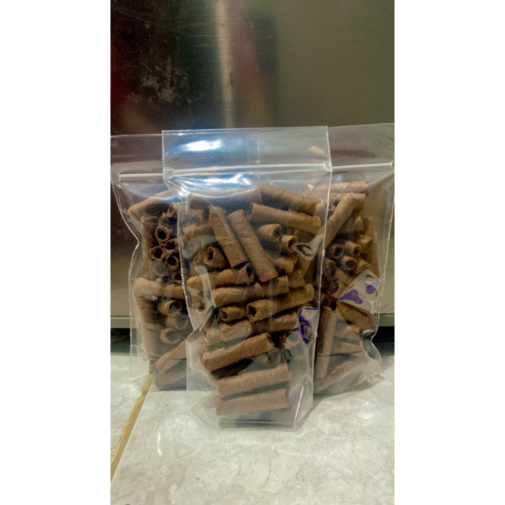 Camilan Manis Enak Astor Coklat Barcelona Kemasan Ekonomis