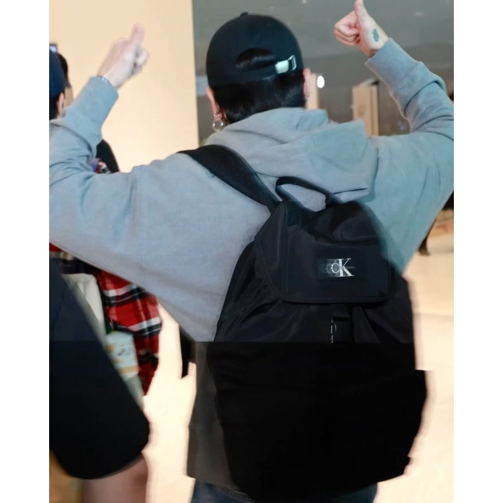 Outfit bangtan (topi ck jk)