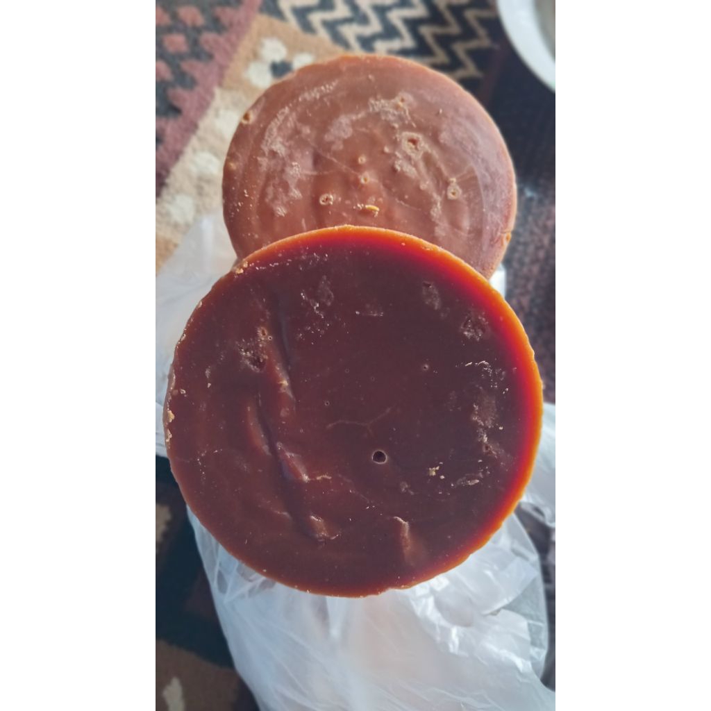 GULA AREN ASLI 100% MURNI  NIRA POHON AREN DI PRODUKSI OLEH PETANI JAWA TENGAH.