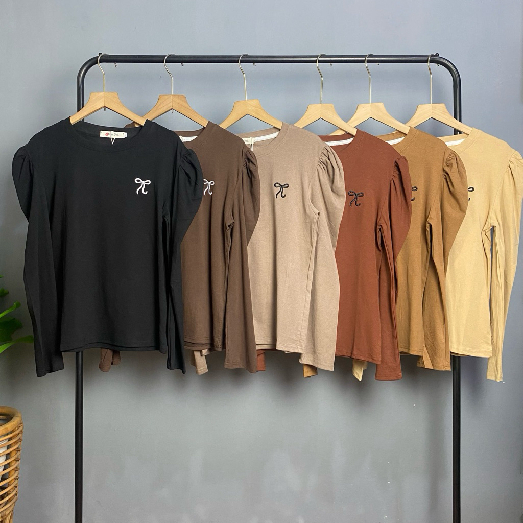 KAOS BY DOE logo pita