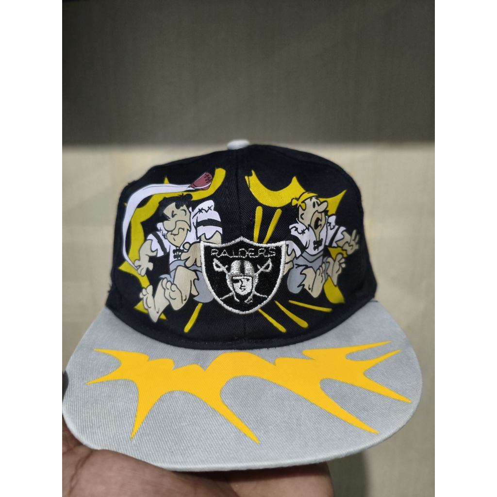Topi Vintage NFL Raiders X Hanna-Barbera Rare Snapback