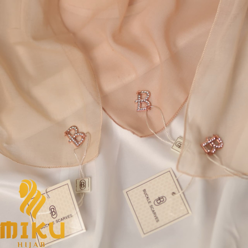 HIJAB BUCKLE PARIS LUXURY POUCH LOGO SWAROSKI