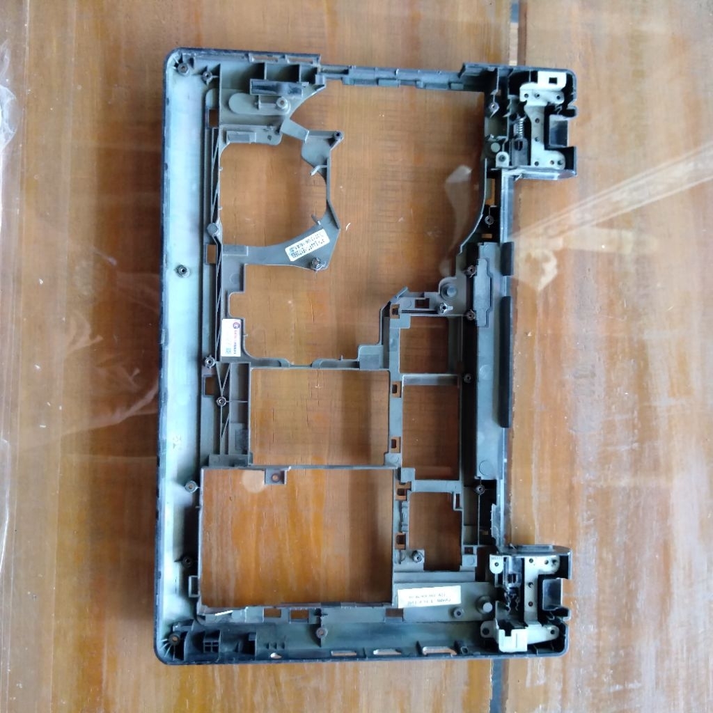 casing bawah lenovo thinkpad e330