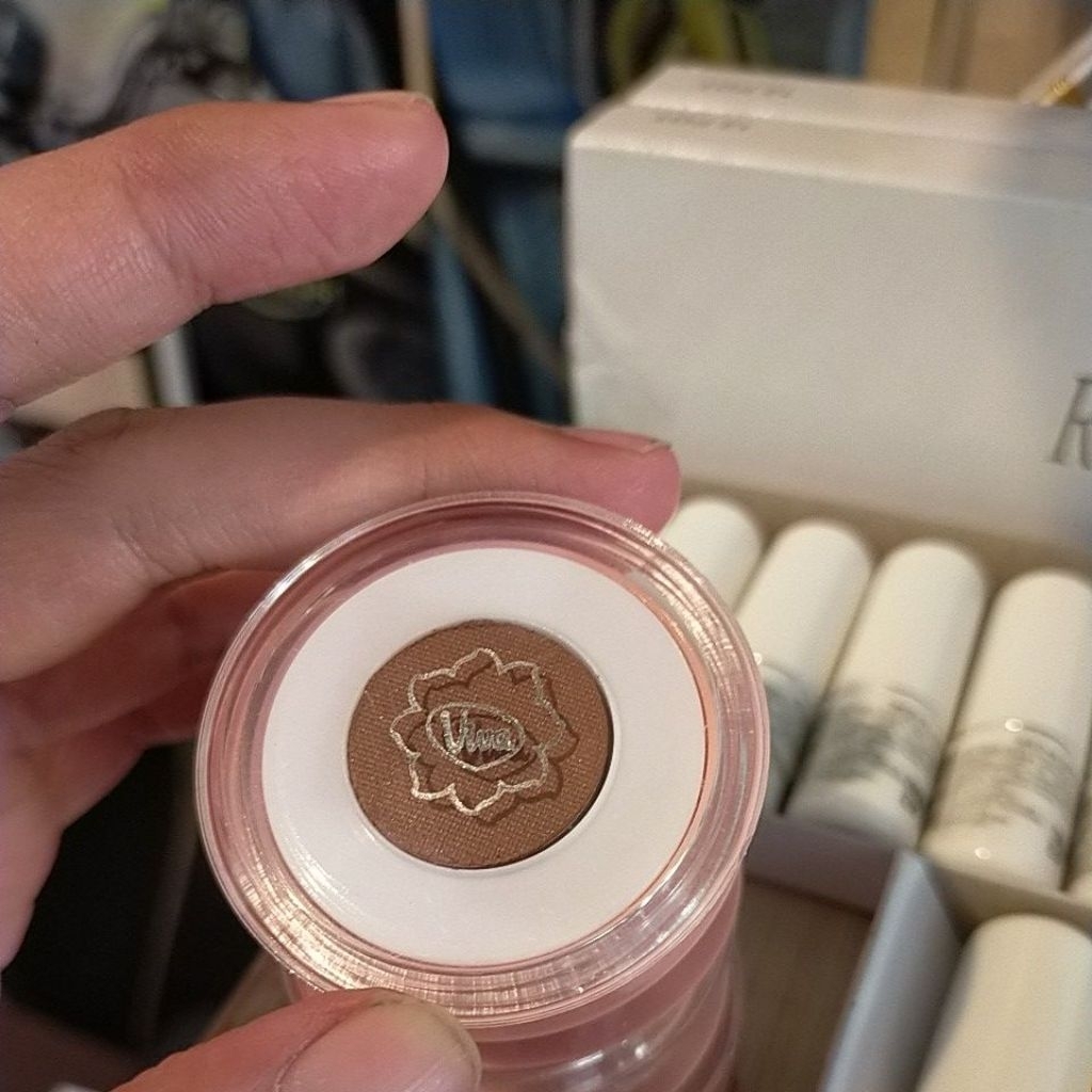 Viva eyeshadow