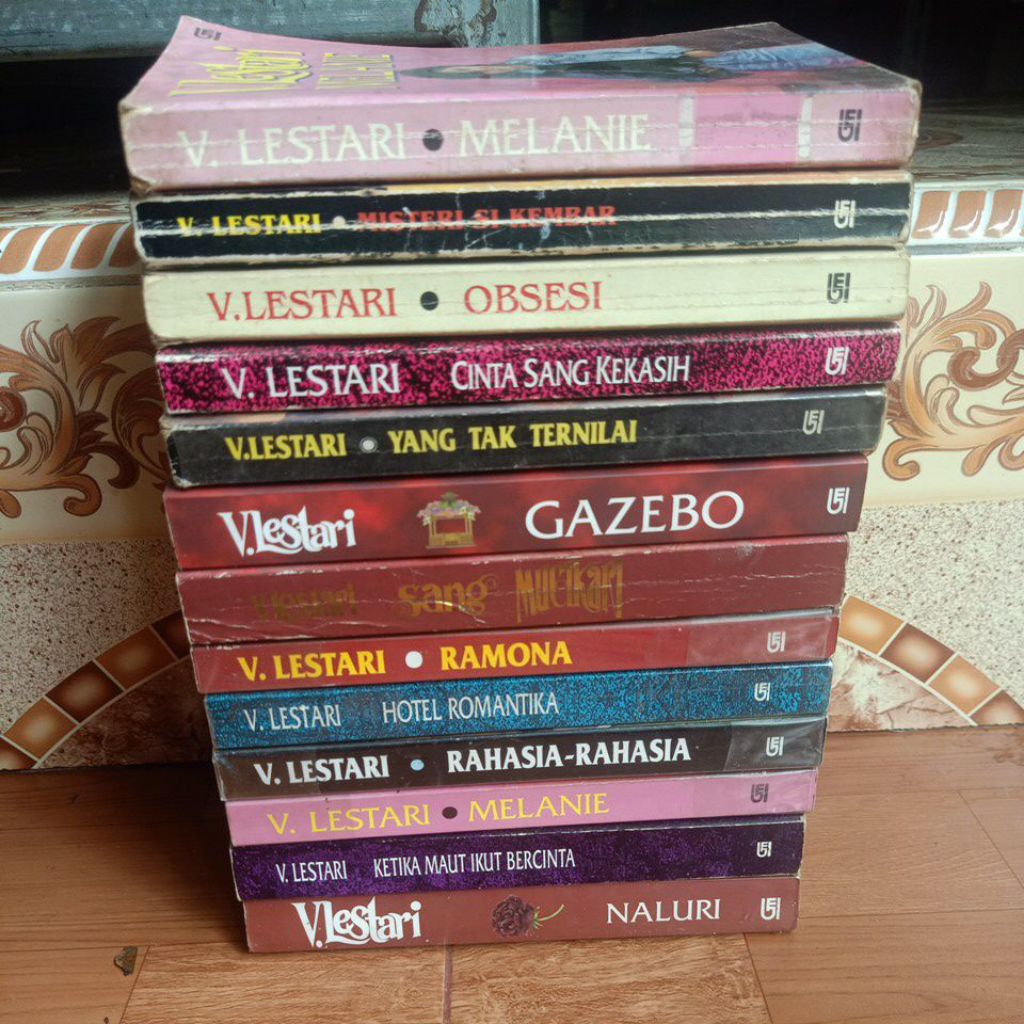 novel Indonesia V LESTARI