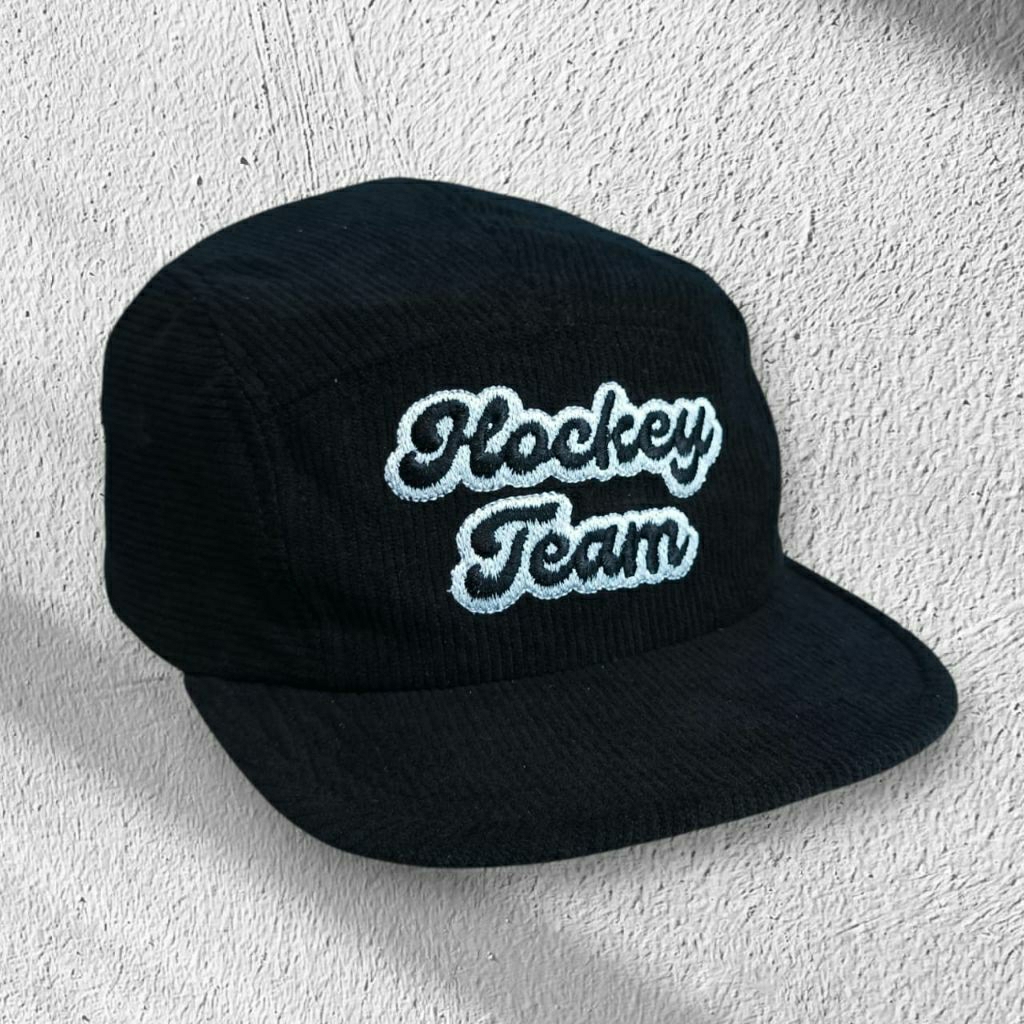 disban | Topi 5 panel corduroy black hockey team