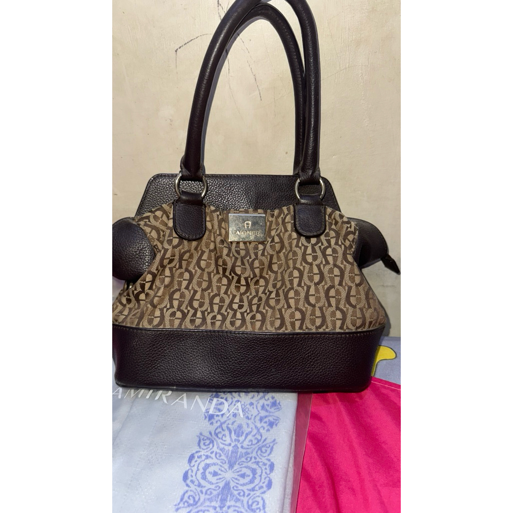Tas Aigner Ori