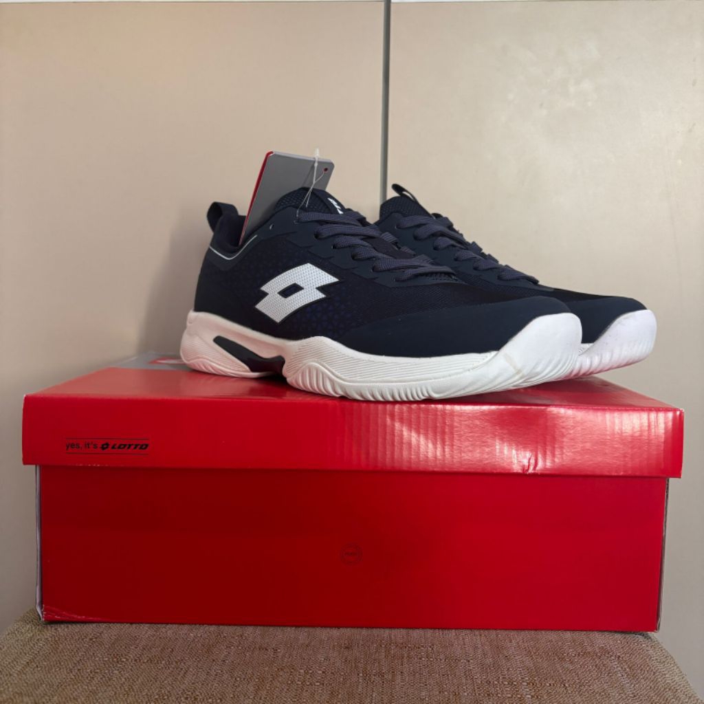 Sepatu Badminton Tenis LOTTO Original Makassar