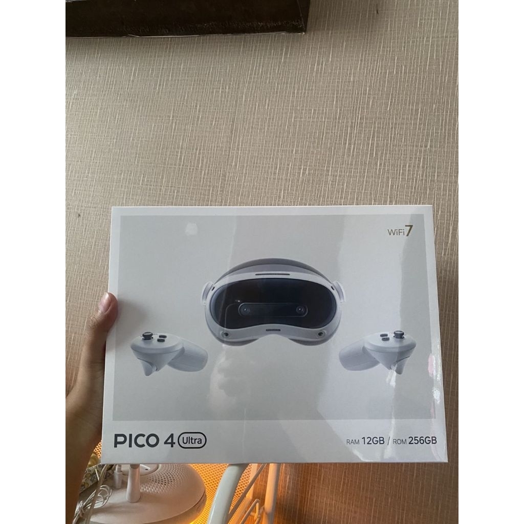 Pico 4 Ultra 12/256 GB White