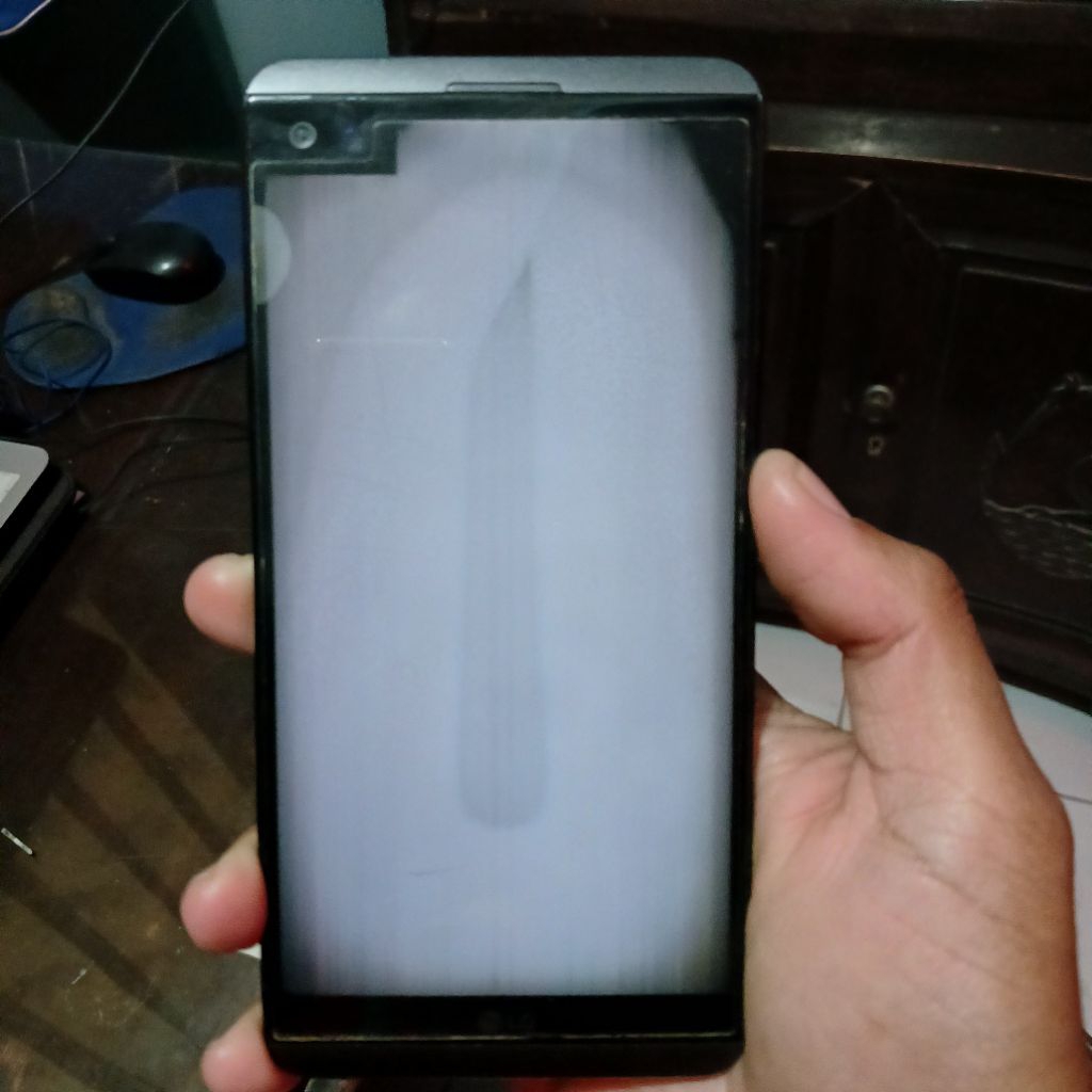 layar LCD dan Frame LG V20 fullset ori copotan minus blank putih