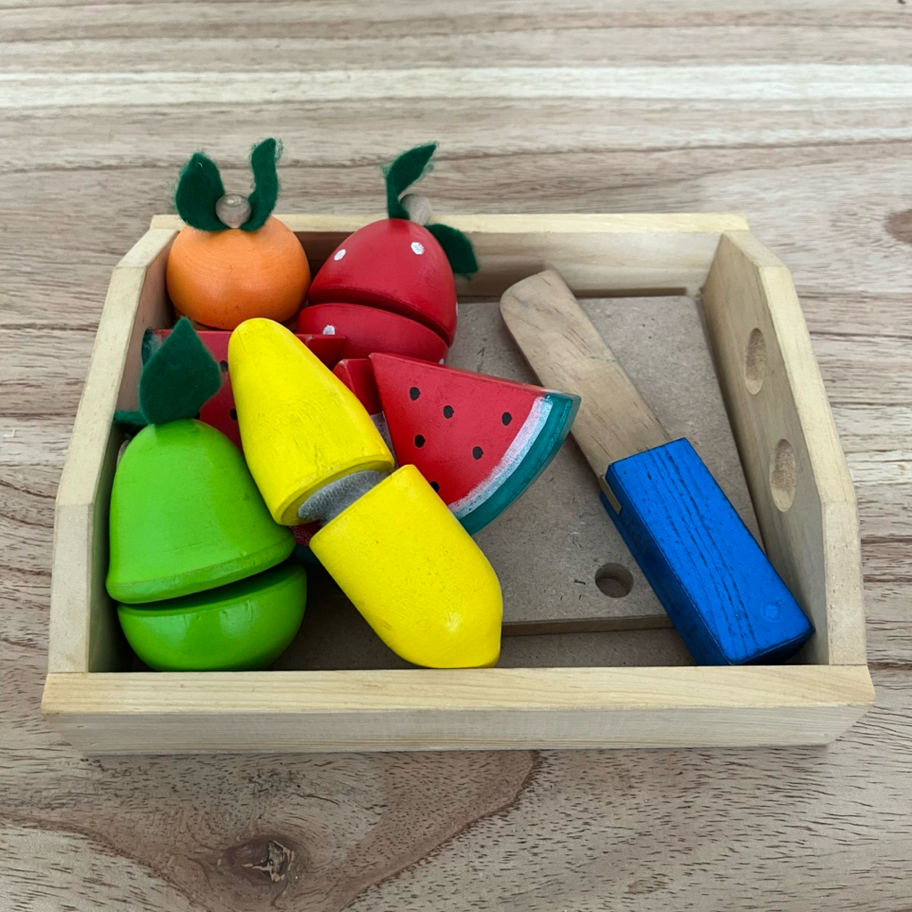 Preloved Mainan Buah Potong Kayu