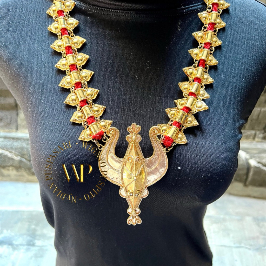 KALUNG BATAK KARO GOLD PLATED BENANG MERAH