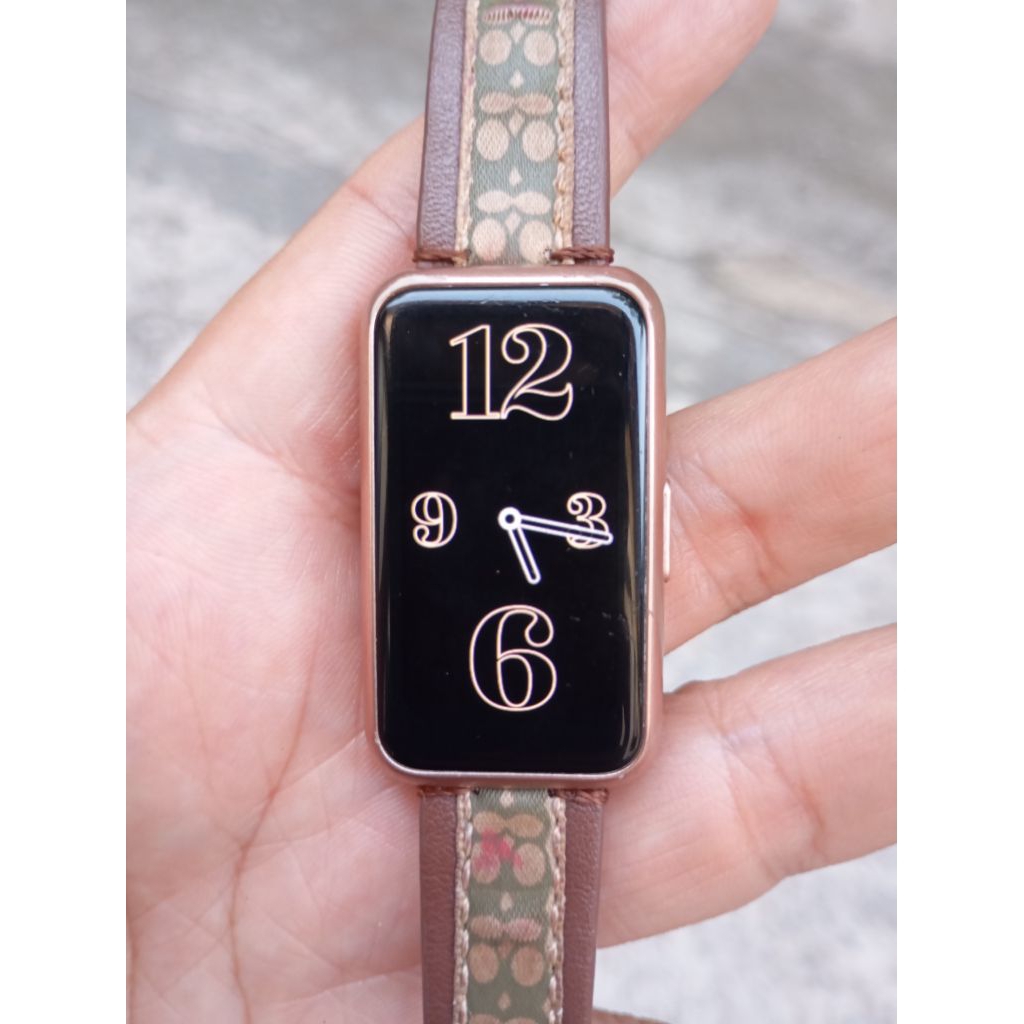 jam tangan smartwatch Huawei band 7 second preloved original