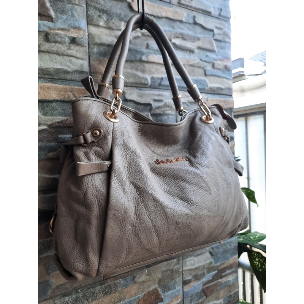 Totebag Abu Kulit VALENTINO RUDY - TAS PRELOVED BRANDED ORIGINAL