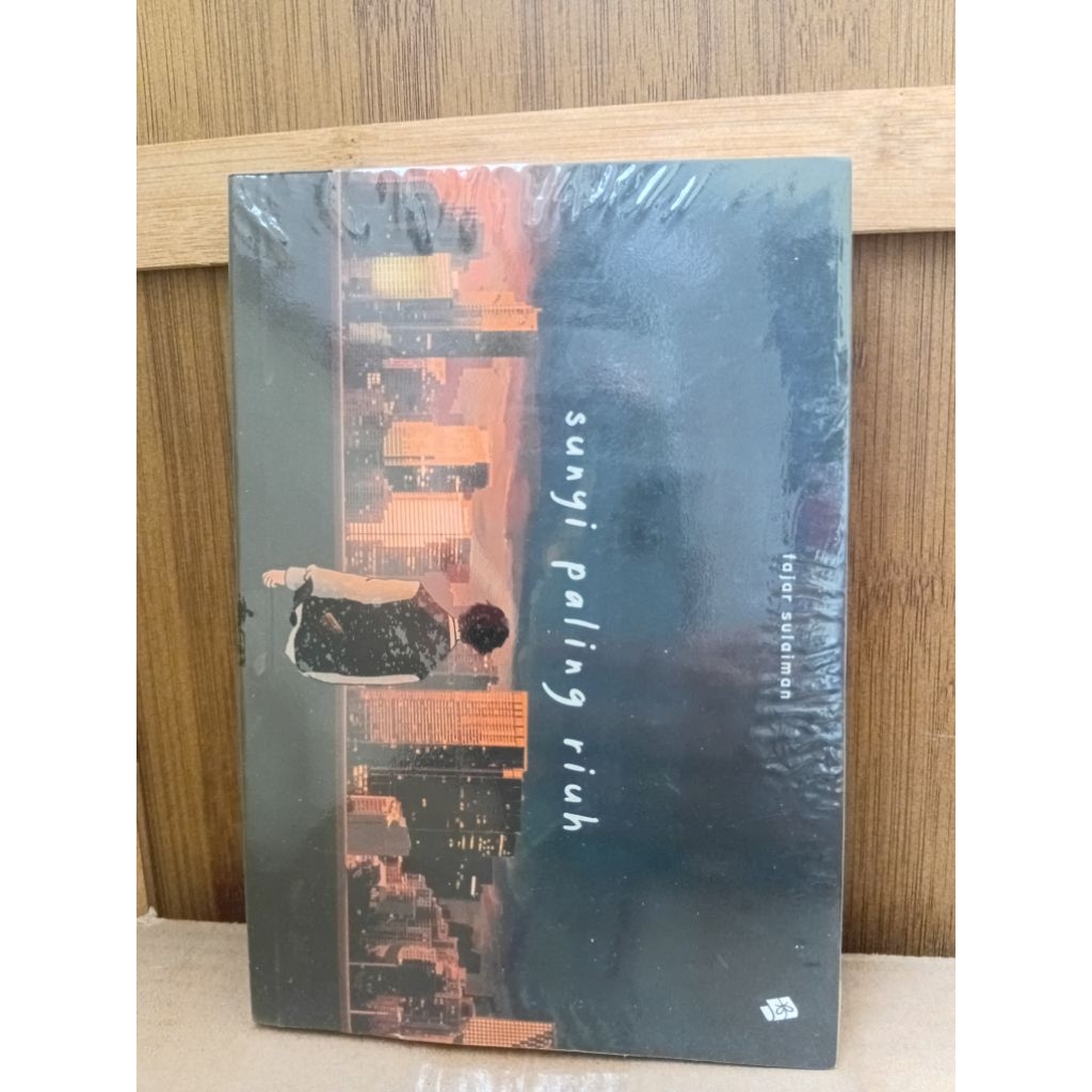 [Preloved] Sunyi Paling Riuh- Fajar Sulaiman