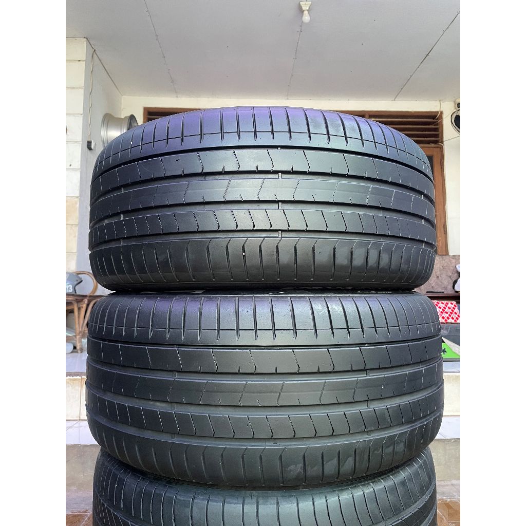 Ban Pirelli P Zero RFT 275 40 r20 2Pcs