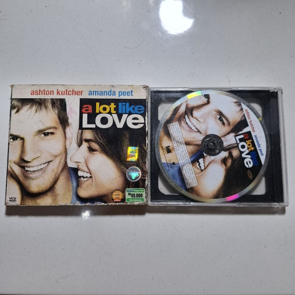 Kaset VCD A Lot Like Love Second