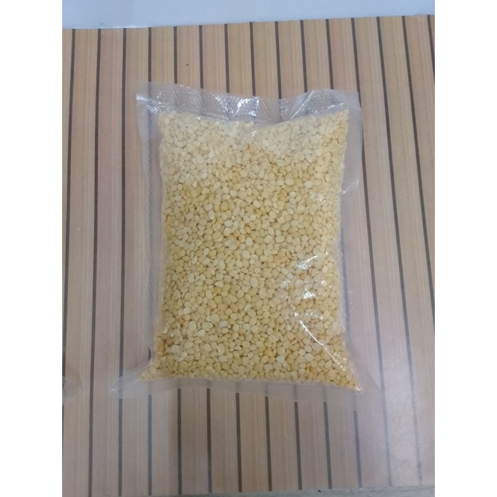 KACANG HIJAU KUPAS REPACK 250GRAM / KACANG HIJAU KUPAS
