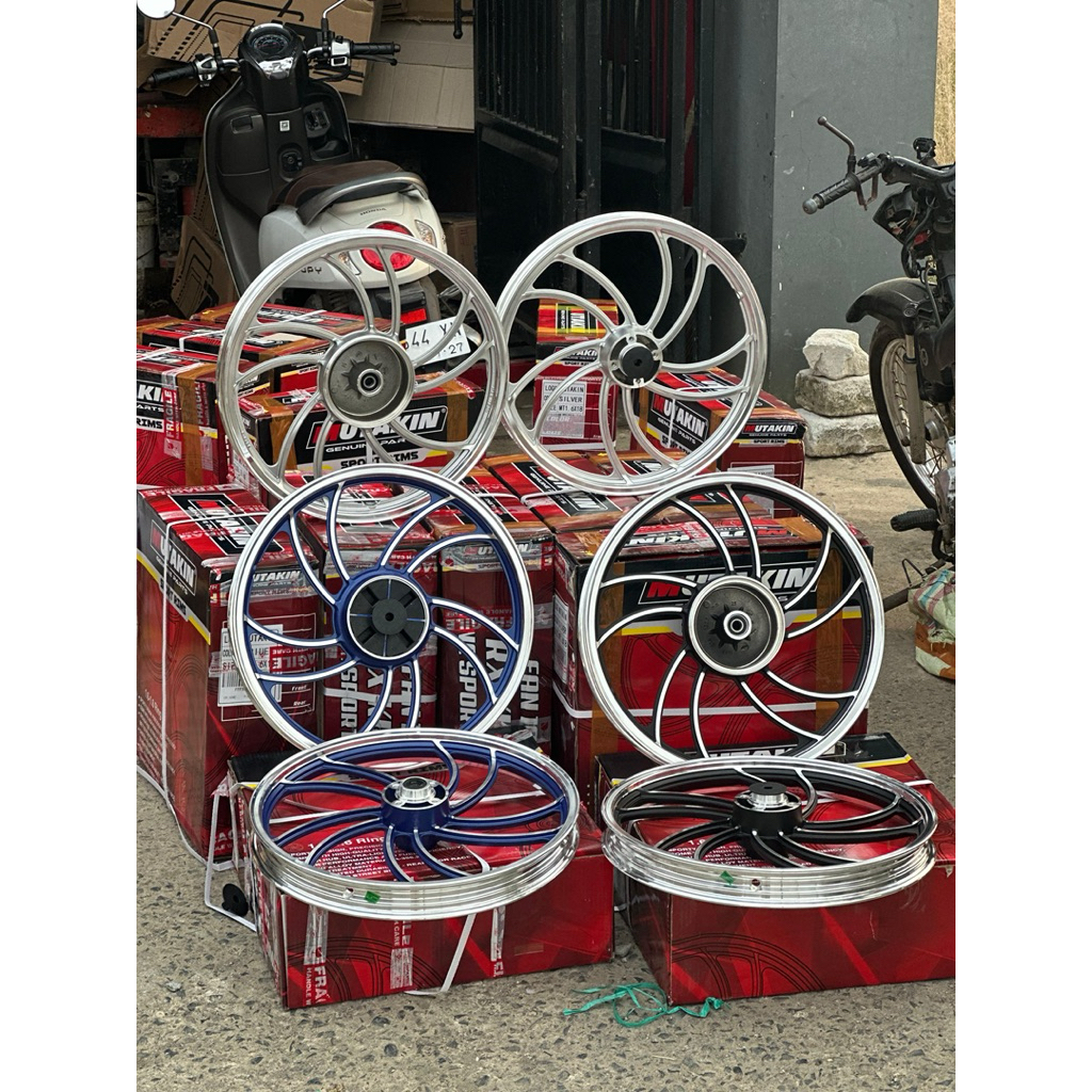 Velg mutakin bintang cefiro R18 pnp rxking tinggal pasang