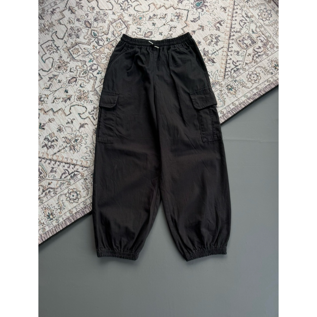 longpants cargo gu uniqlo
