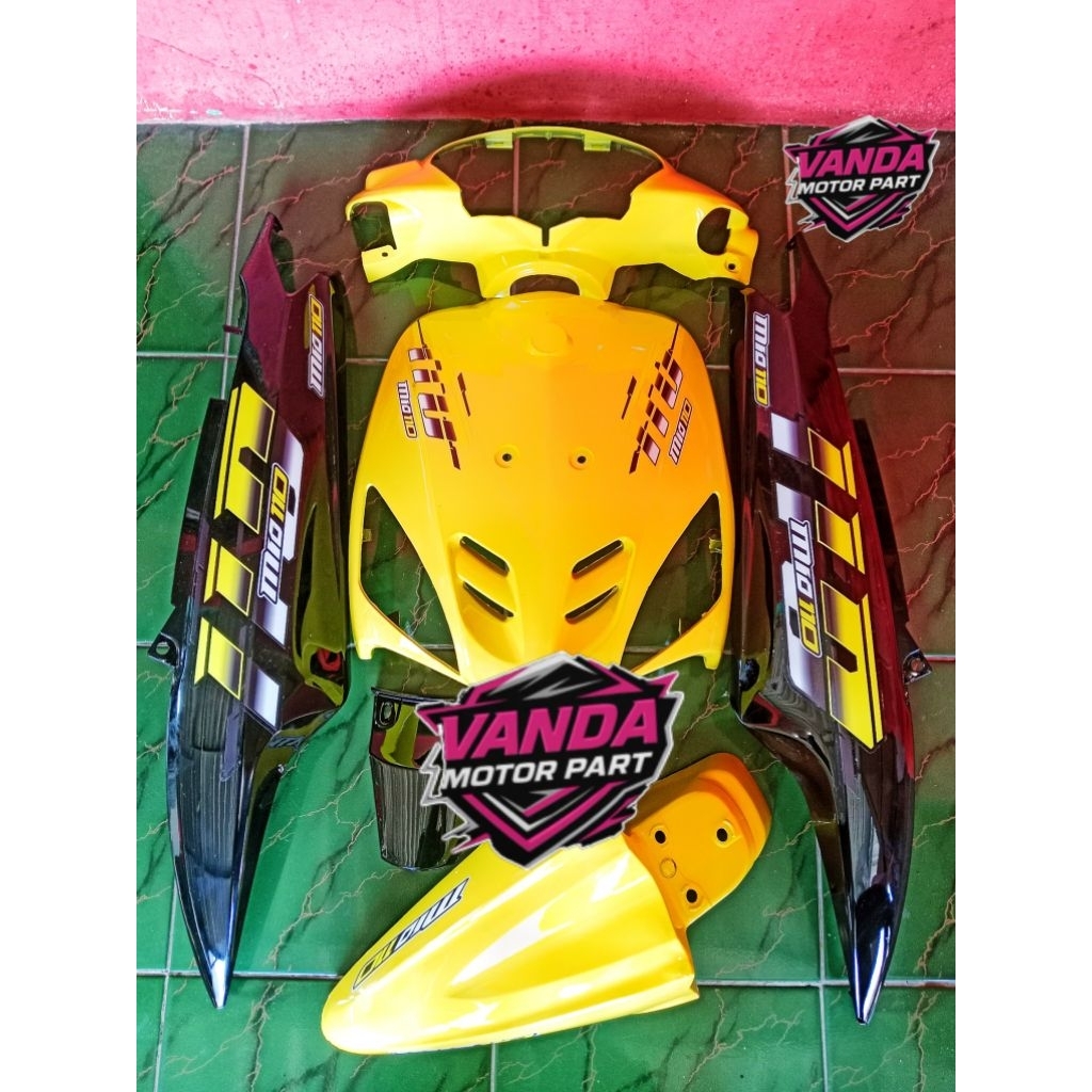 Body Set Mio Sporty Kuning Hitam Custom Striping Transparan