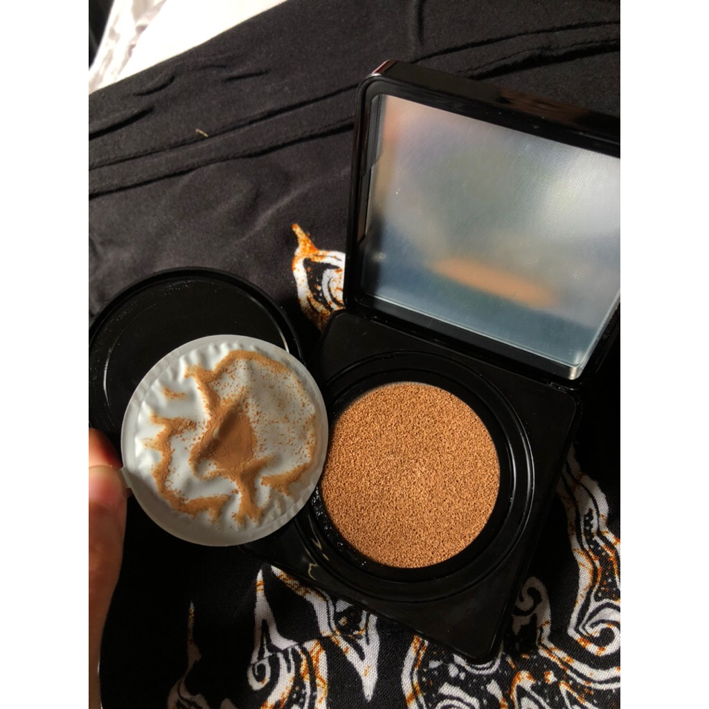 PRELOVED CUSHION LOOKE SHADE CLIO BELUM PERNAH DIPAKE SALAH BELI SHADE