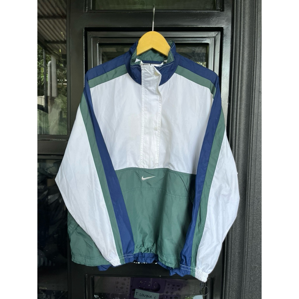 jaket windbreaker Nike vintage