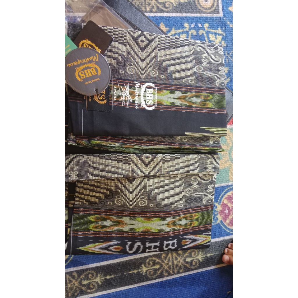 Sarung BHS MASTERPIECE