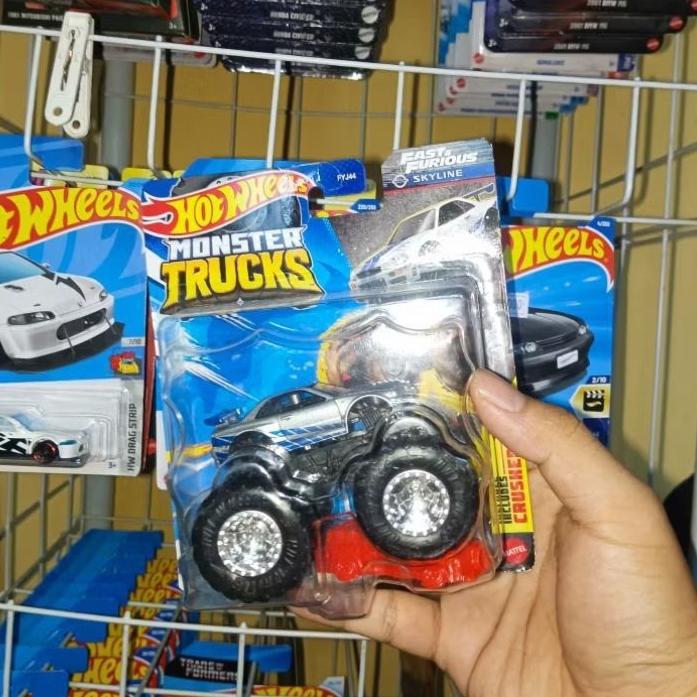 Nissan Skyline Monster Truck F&F Hot Wheels