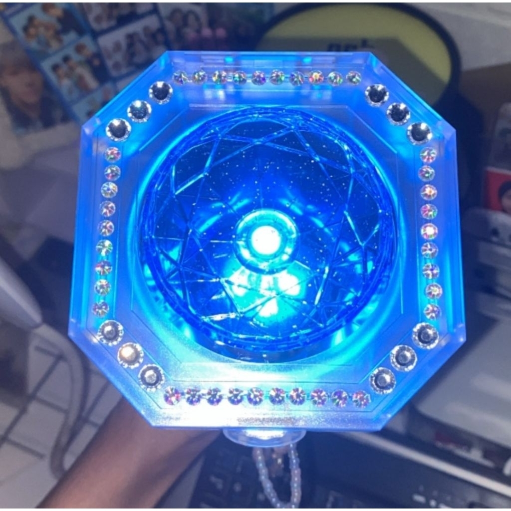 LIGHTSTICK TREASURE OFFICIAL (PL)