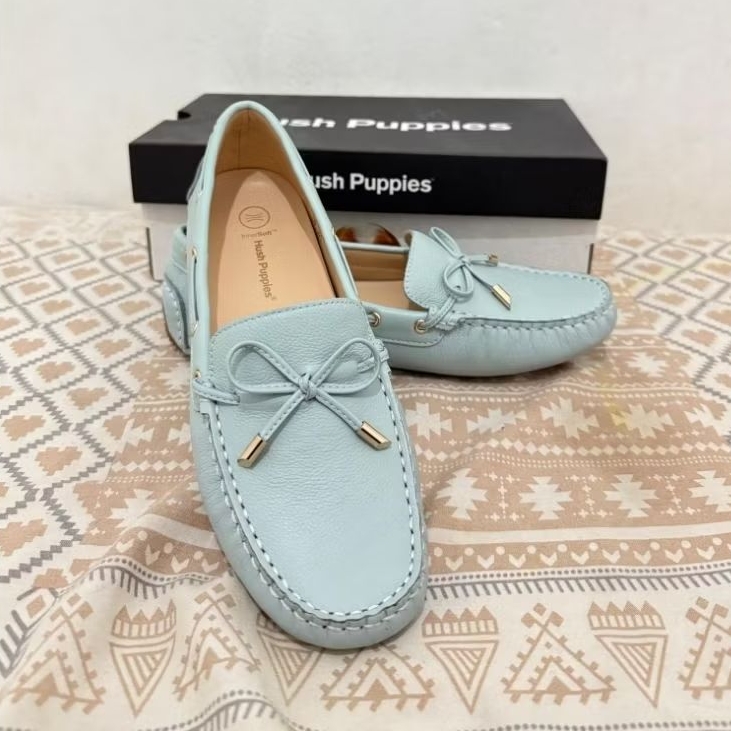 Preloved Hush Puppies Sasha light blue loafer like new flat shoes