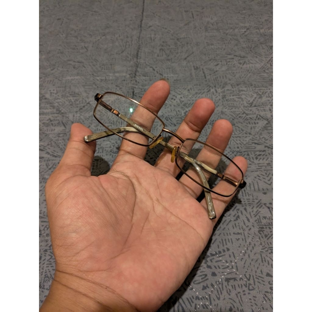 Frame kacamata diesel original