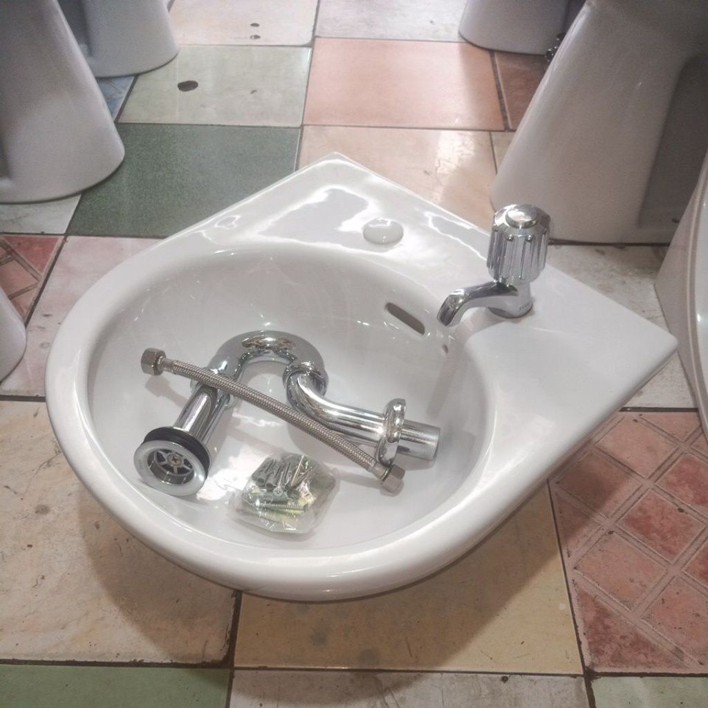 Wastafel Toto LW529 Fullset // Wastafel cuci tangan original //Bekas