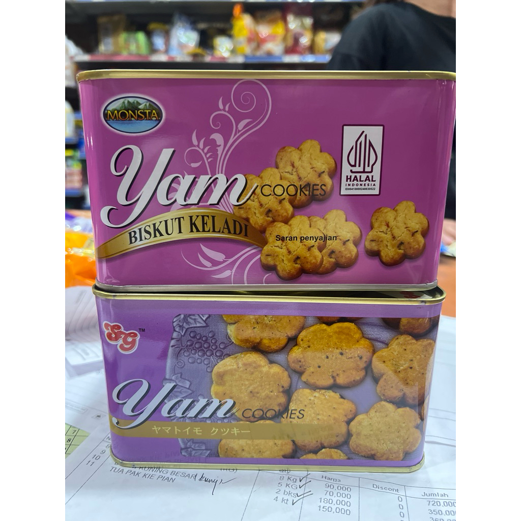 yam cookies sg, yam cookies kukus rasa keladi, yam kaleng sg dan dan monsta ukuran 700 gram Exp 01/2