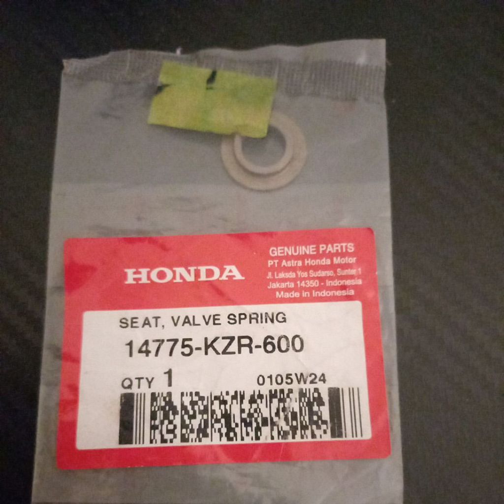 Seat Valve Spring Vario 125 150 eSP PCX 150 ADV 150 14775KZR600