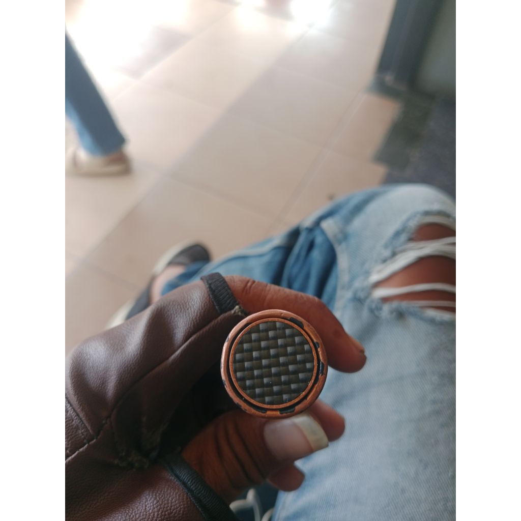 pengharum vigod warna hitam