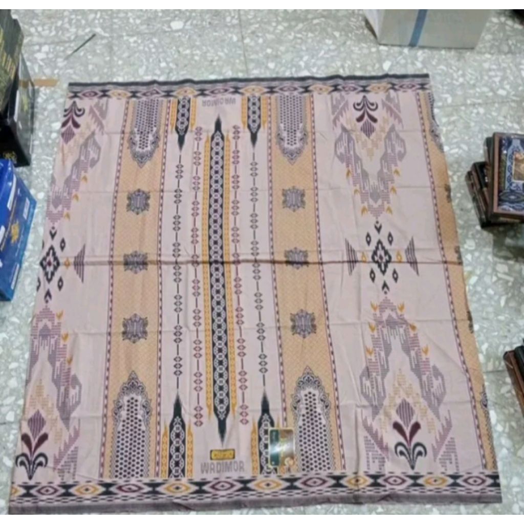 sarung wadimor motif songket