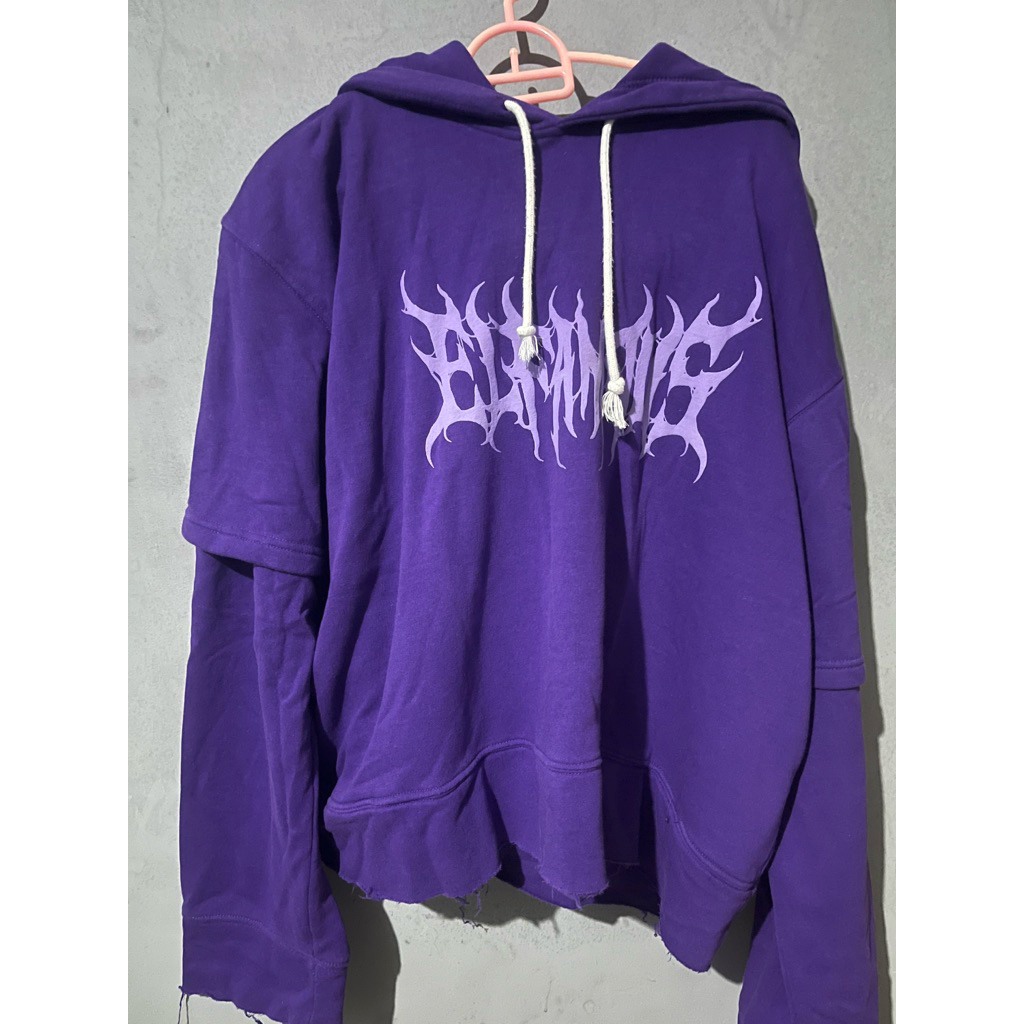 preloved hoodie Elfamous Ukuran L