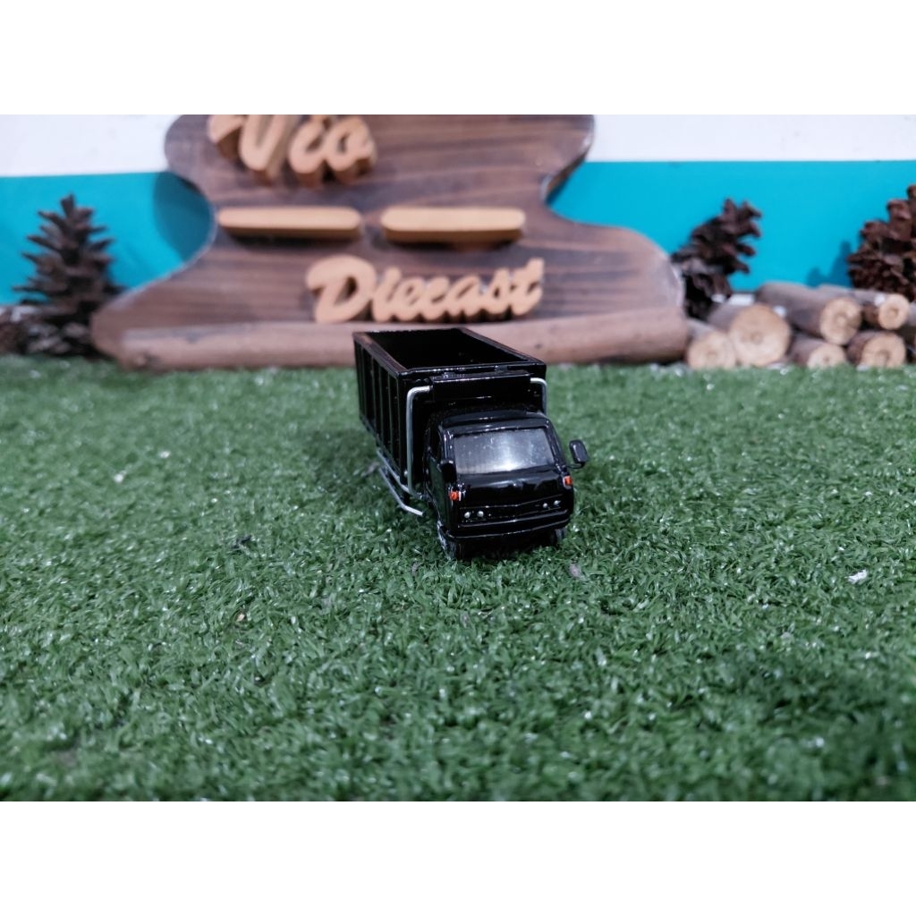 Diecast Miniatur Mitsubishi Colt Umplung skala 1:72