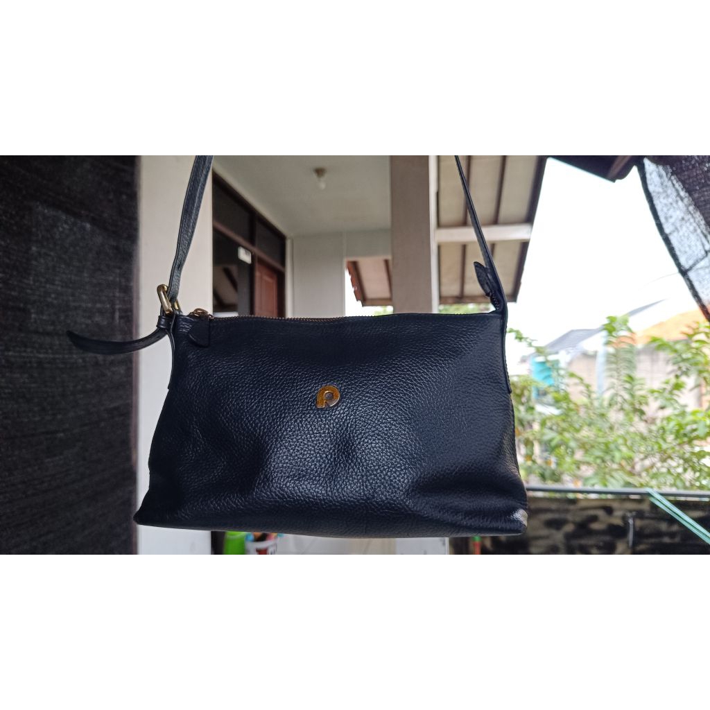 PRELOVED Tas Kulit Papillon K3146 Navy/ Dongker/ Biru Tua VGC
