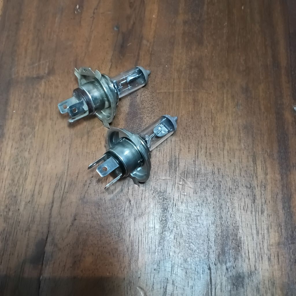 lampu mobil H4 12V 100/90 watt second