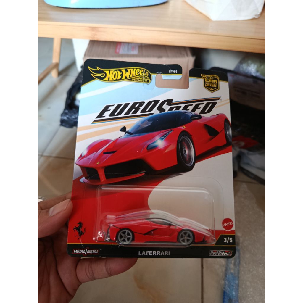 Hot Wheels EuroSpeed Laferrari