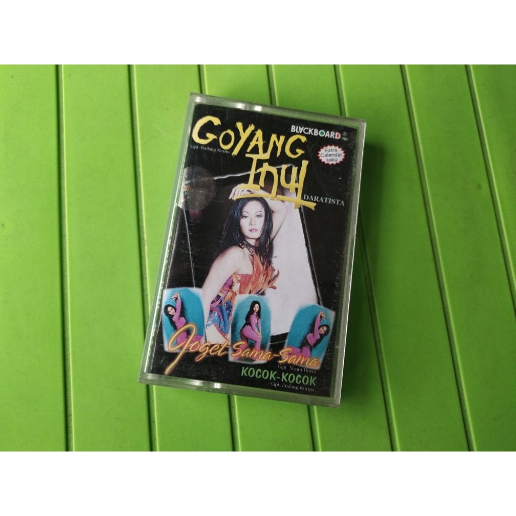 Kaset pita Inul Daratista kocok kocok