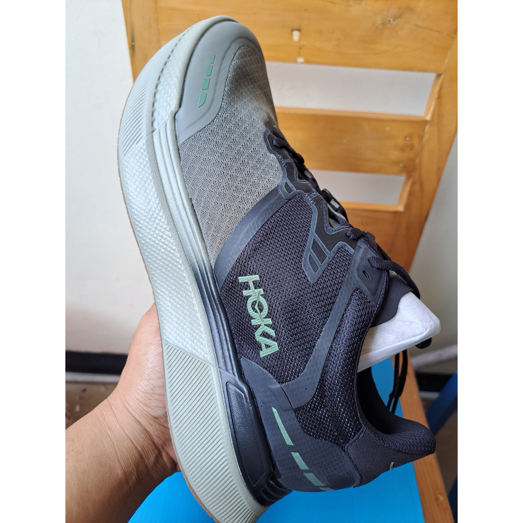 HOKA - Transport X Carbon Fiber