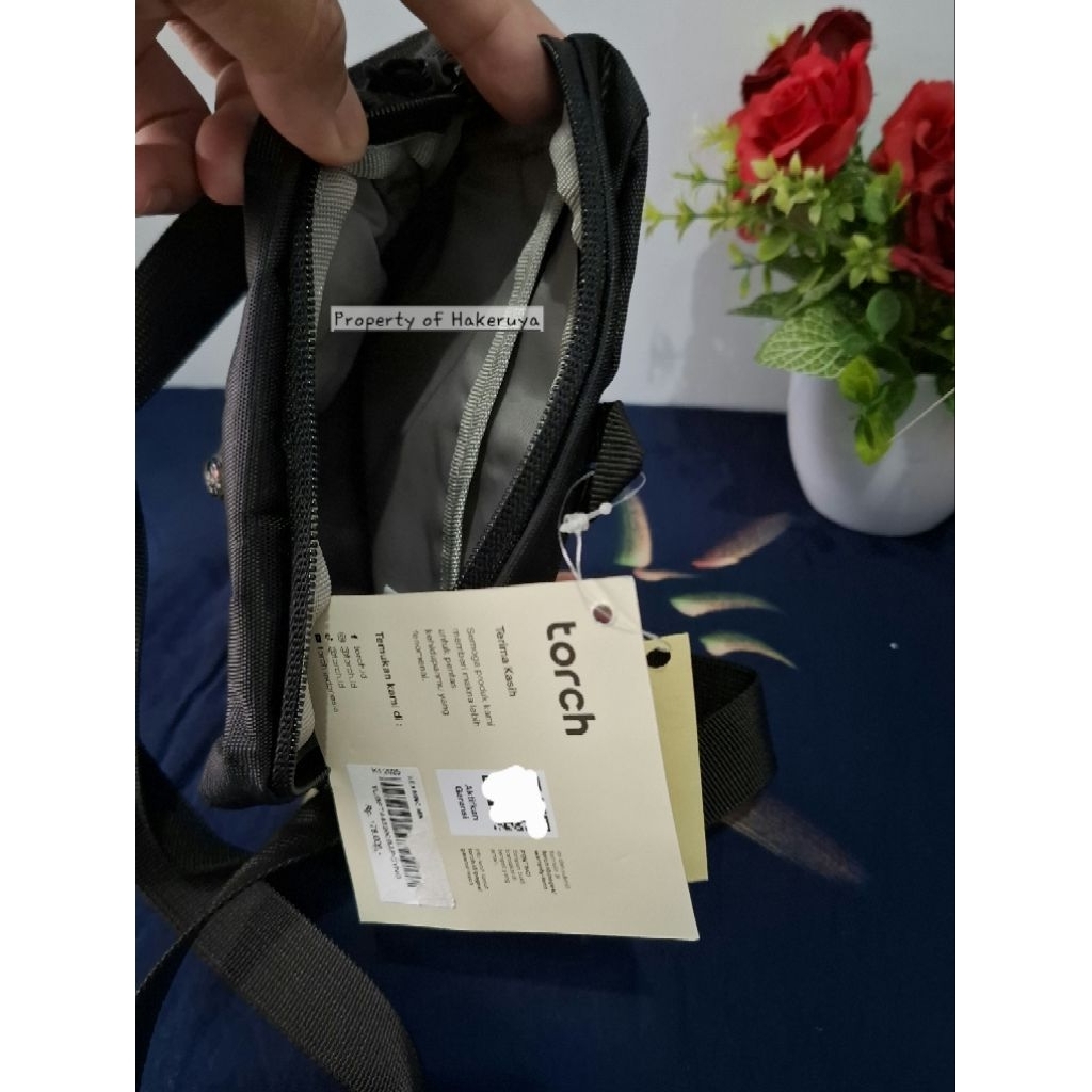 [BNWT] Tas Torch Selempang masih Label Original