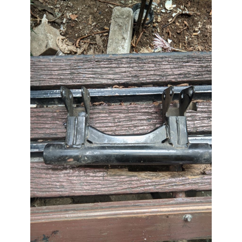 Mounting standar Yamah Aerox New 155,Lexi NMAX Original Copotan