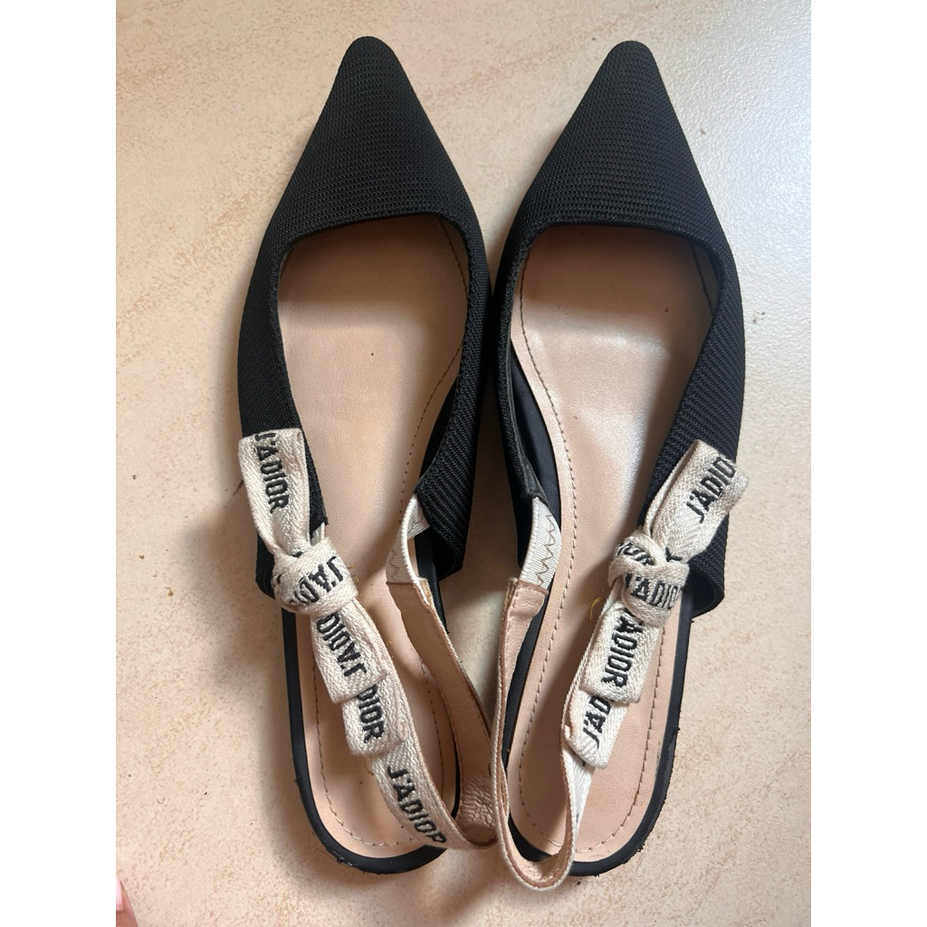 flat shoes Dior dan chanel