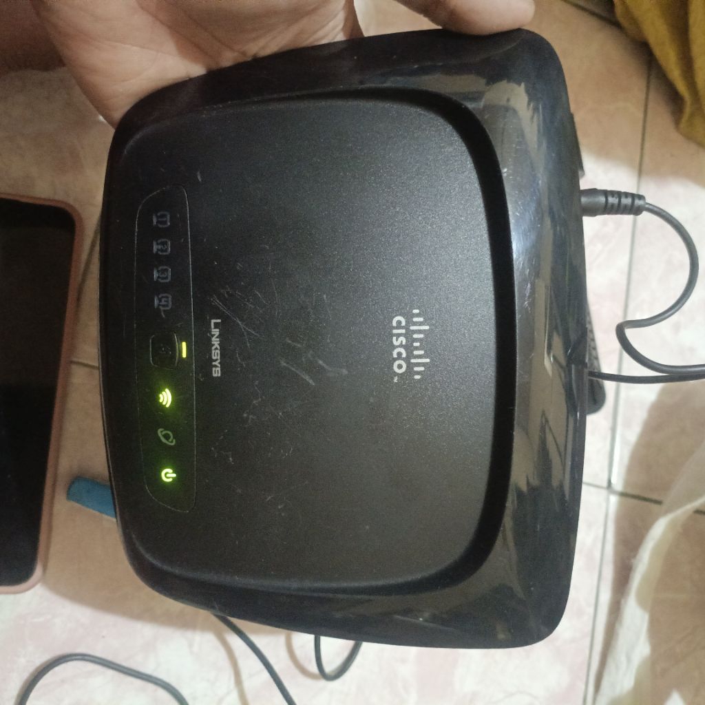 ROUTER WIFI CISCO LINKSYS E1200 WRT54G2 NORMAL BEKAS