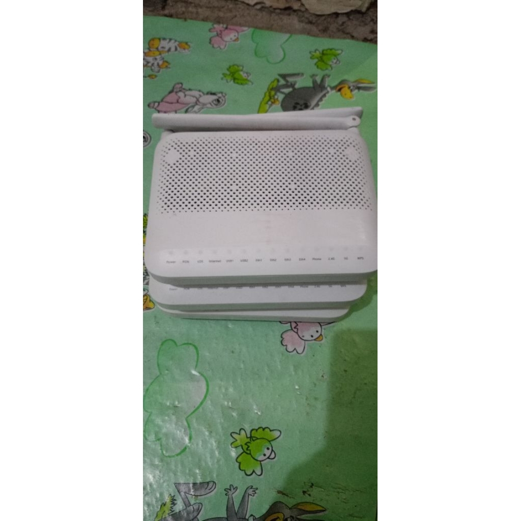 GPON onu/router/modem bekas PLAT MERAH ada ADD WAN nya (fiberhome D2) password superadmin udah custo